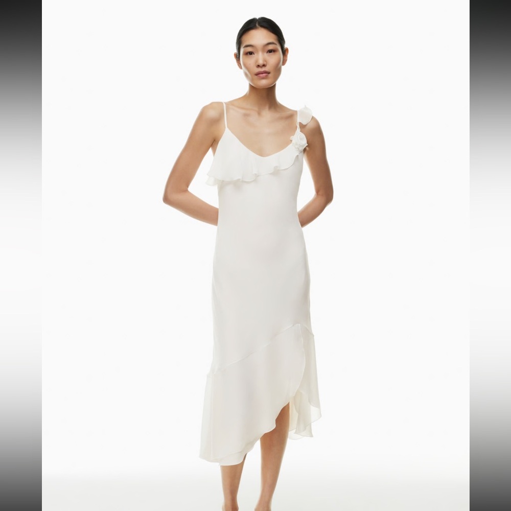 Wilfred Engage Dress🕊️✨🤍